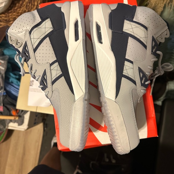 nike air trainer georgetown